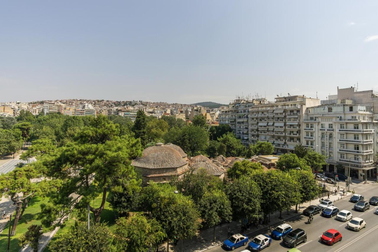 C.4 Red Rose #Colony_Central_Apartment Thessaloníki Luaran gambar